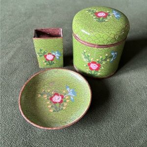 Vintage Green With Flowers Brass Zippo Holder Matches Tin And Trinkets Tray Set